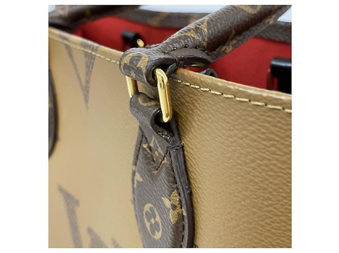Borsa Tote Louis Vuitton Monogram Giant Reverse OnTheGo MM Marrone - vista 8