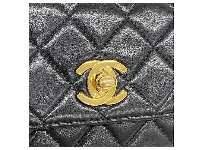 Timeless Borsa a spalla Chanel Mini Matelassé con catena Nero - vista 9