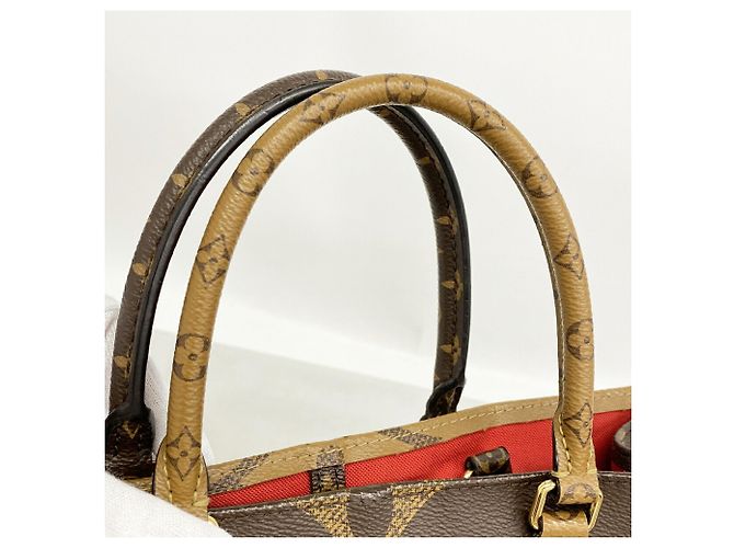 Borsa Tote Louis Vuitton Monogram Giant Reverse OnTheGo MM Marrone - vista 9