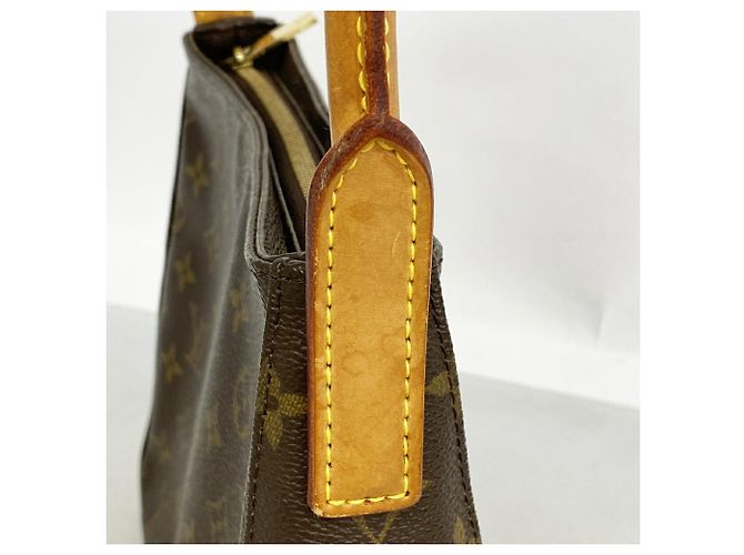 Borsa a tracolla Louis Vuitton Monogram Looping MM Marrone - vista 9