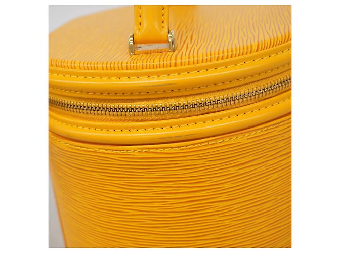 Borsa Louis Vuitton Epi Cannes Giallo - vista 8