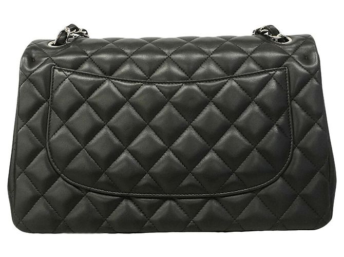 Borsa a tracolla Chanel in pelle d'agnello nera Nero - vista 11