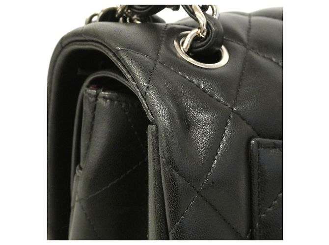 Borsa a tracolla Chanel in pelle d'agnello nera Nero - vista 7