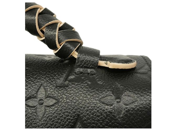 Borsa Louis Vuitton Monogram Empreinte Pochette Metis MM Nero - vista 10