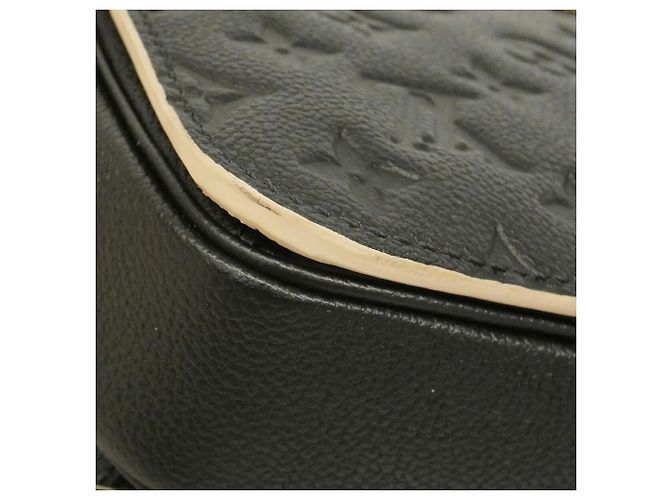 Borsa Louis Vuitton Monogram Empreinte Pochette Metis MM Nero - vista 6