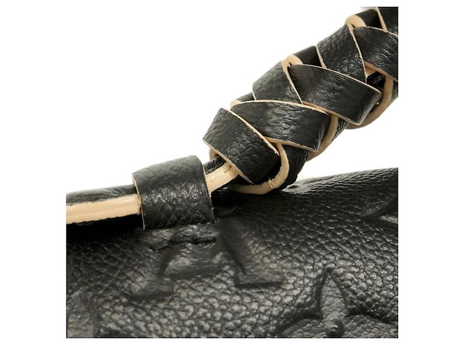 Borsa Louis Vuitton Monogram Empreinte Pochette Metis MM Nero - vista 8