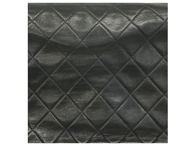 Borsa a spalla Mini Matelassé con catena Chanel Nero - vista 12