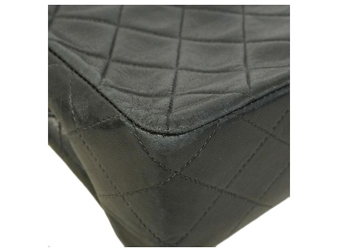 Borsa a spalla Mini Matelassé con catena Chanel Nero - vista 6