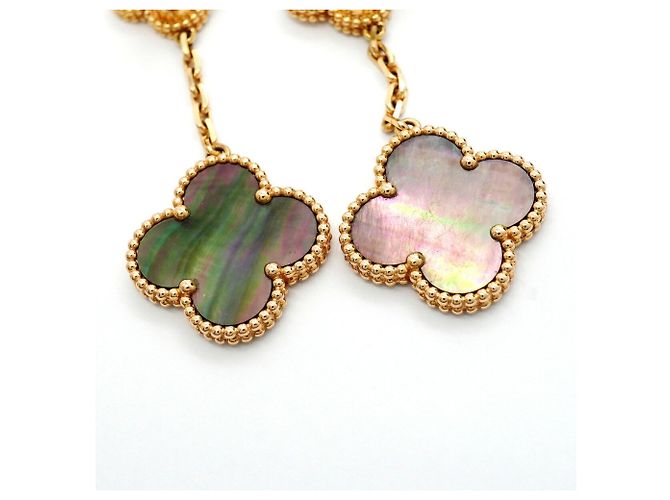 Orecchini Magic Alhambra Van Cleef & Arpels in oro rosa 18K - vista 9