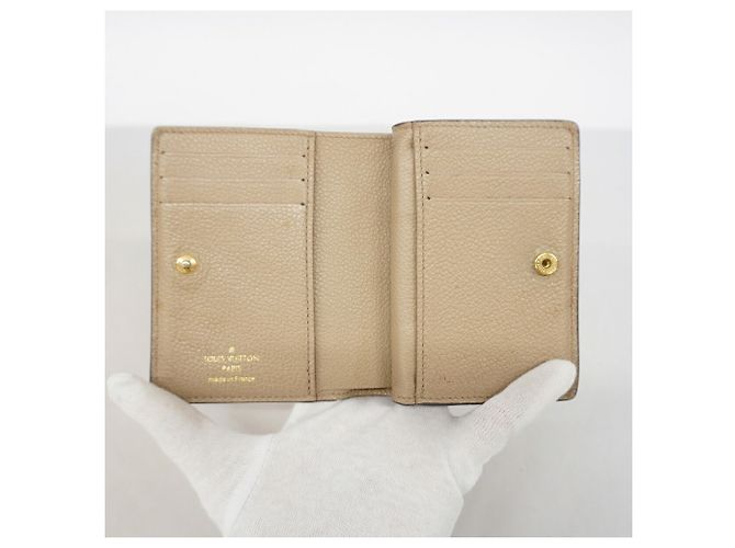 Cartera bi-fold Louis Vuitton Monogram Empreinte Gris - vista 3