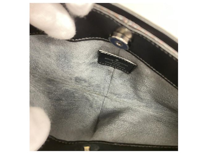 Louis Vuitton Epi Pochette de Milune Nero - vista 4