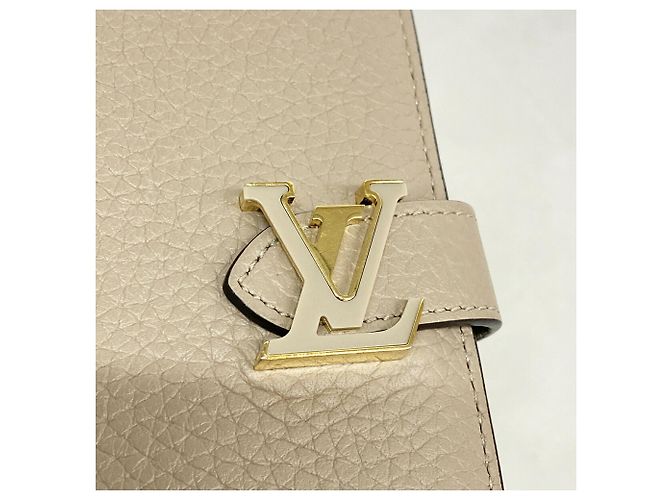 Louis Vuitton LV Vertical Wallet Compact M82198 - vista 6