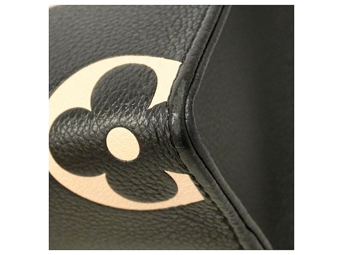 Borsa Louis Vuitton Monogram Empreinte Bicolor OnTheGo PM Nero Beige - vista 6