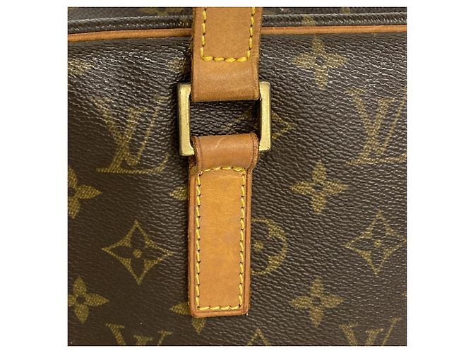 Borsa a tracolla Louis Vuitton Monogram Cite GM Marrone - vista 9