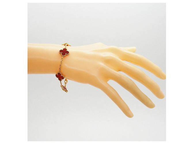 Van Cleef & Arpels Alhambra Charm Armband Rot - Ansicht 8
