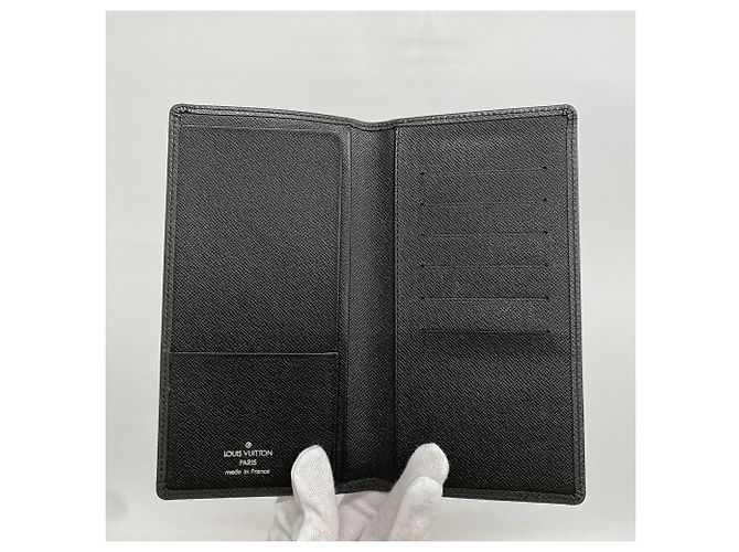 Louis Vuitton Taiga Long Bill Wallet Grey - view 3