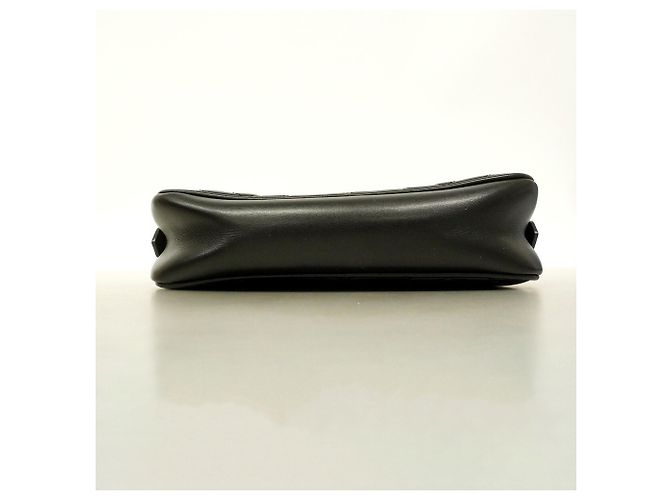Borsa a tracolla Gucci GG Marmont in pelle nera Nero - vista 3