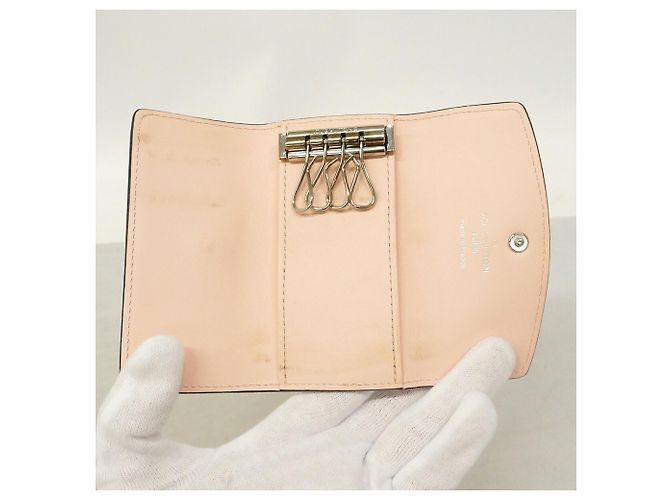 Louis Vuitton Mahina Multicles 4 Key Case Rosa - vista 4