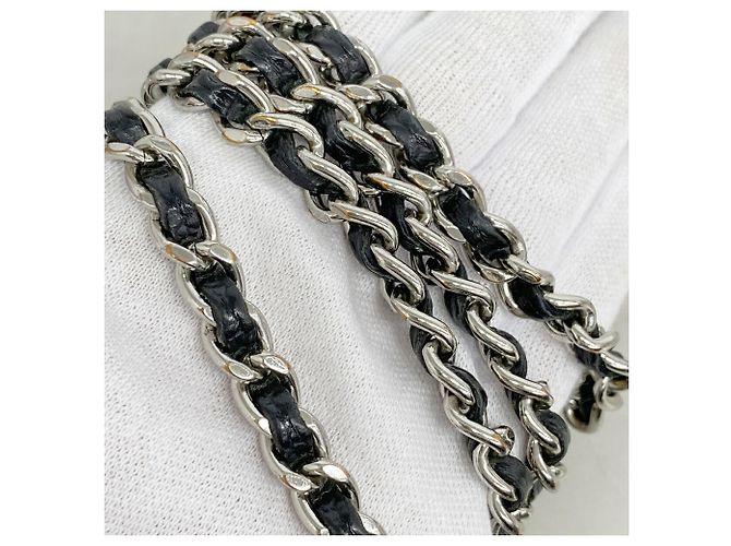 Portafoglio a spalla con catena Chanel Matelassé Nero - vista 8