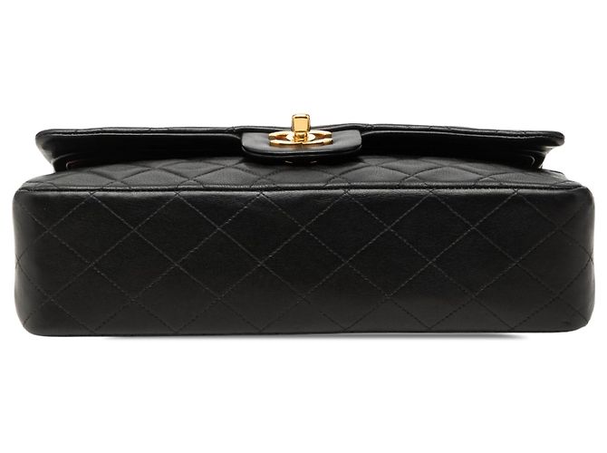 Chanel Black Medium Classic Lambskin Double Flap Nero - vista 3