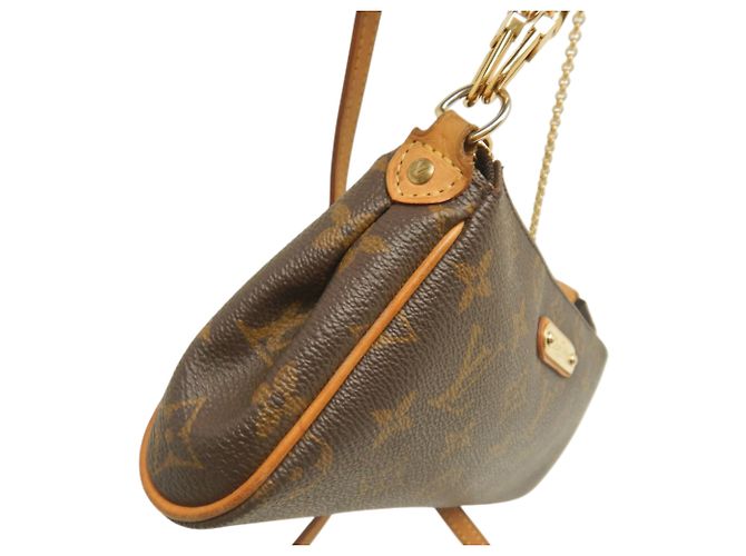 Louis Vuitton Brown Monogram Eva Marrone - vista 15