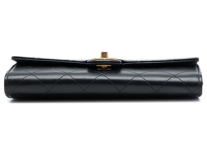 Clutch Chanel Chic Pearls in pelle di capra matelassé nera con catena Nero - vista 3