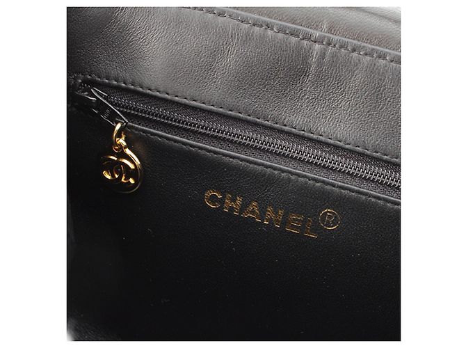 Chanel Black Mini CC Quilted Lambskin Top Handle Flap Nero - vista 8