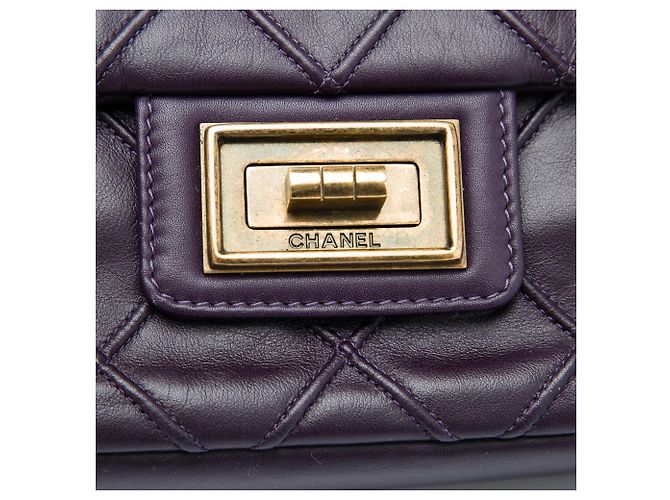 Chanel Purple Small Diamond Debossed Calfskin Reissue 2.55 Cosmos Flap Porpora - vista 5