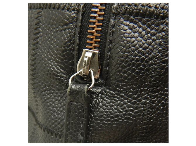 Borsa a tracolla Chanel Black Chocolate Bar Caviar Nero - vista 10