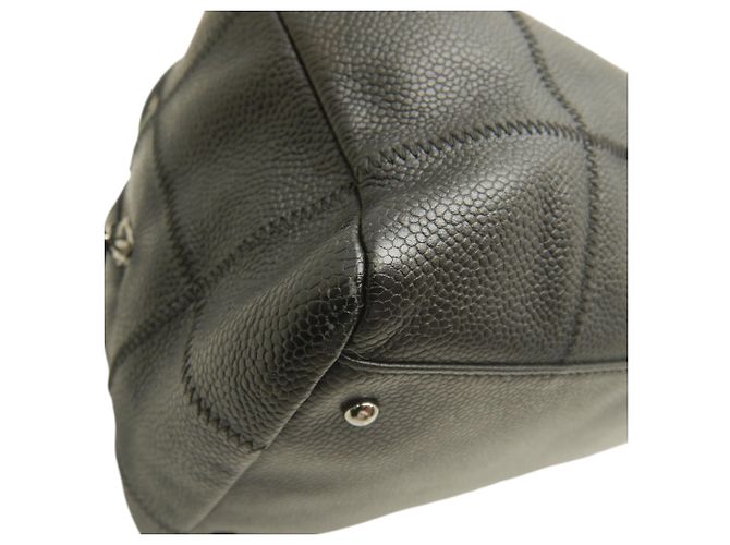 Borsa a tracolla Chanel Black Chocolate Bar Caviar Nero - vista 13
