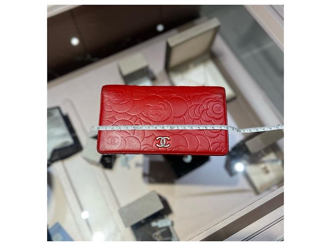Chanel Camellia Wallet On Chain Red Leather - view 5