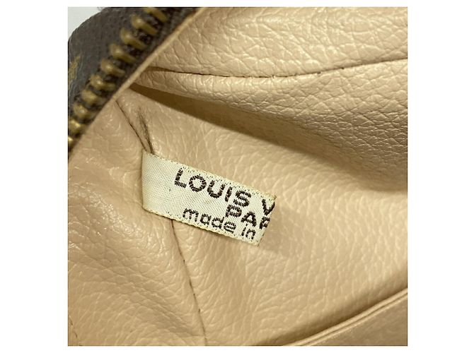 Borsa/Necessaire Louis Vuitton Monogram Toilette 28 Marrone - vista 5