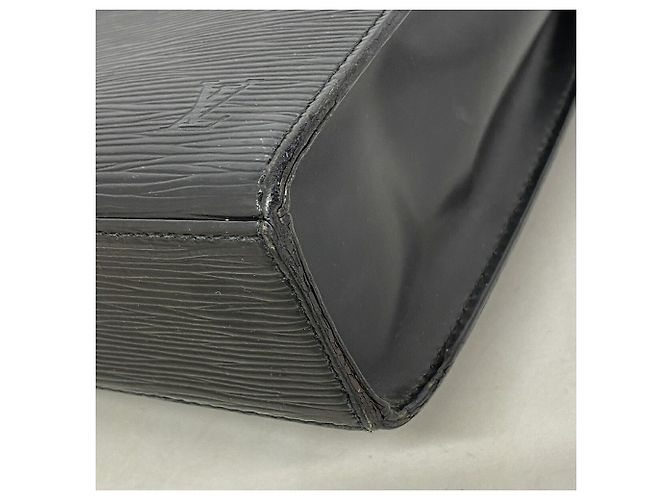 Borsa Louis Vuitton Epi Malzerbes Nero - vista 6