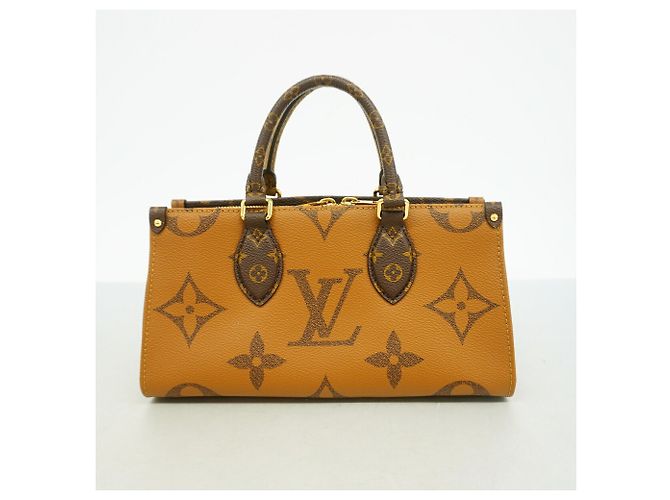 Borsa Louis Vuitton Monogram Giant Reverse OnTheGo EW Marrone - vista 10