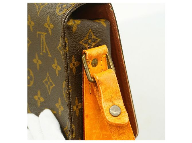 Borsa a tracolla Louis Vuitton Monogram Cartouchiere GM Marrone - vista 10
