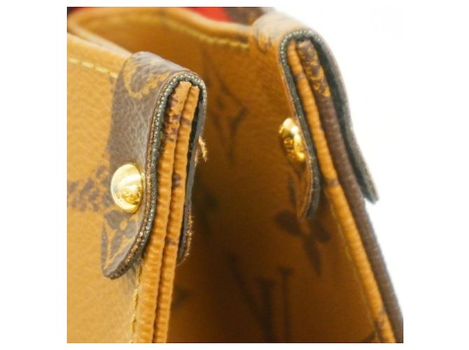 Borsa Tote Louis Vuitton Monogram Giant Reverse OnTheGo MM Marrone - vista 7