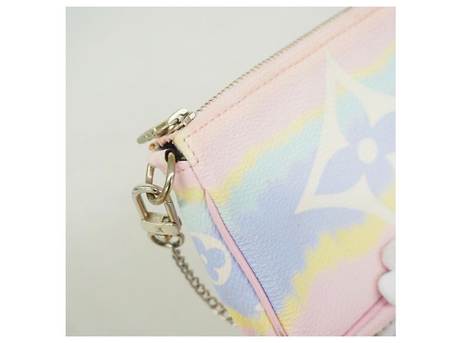 Louis Vuitton Monogram Giant LV Escale Mini Pochette Accessoires Multicolore - vista 7