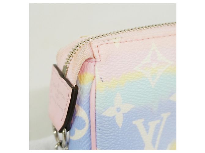 Louis Vuitton Monogram Giant LV Escale Mini Pochette Accessoires Multicolore - vista 8