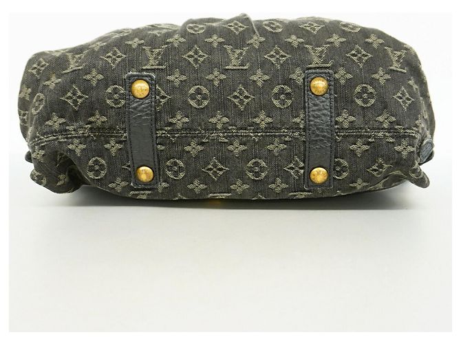 Borsa Louis Vuitton Monogram Denim Neo Cavie MM Nero - vista 3