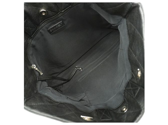 Borsa Tote Chanel in pelle di vitello martellata nera Nero - vista 4