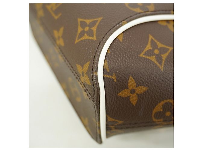 Borsa Louis Vuitton Monogram Ellipse BB Marrone - vista 12