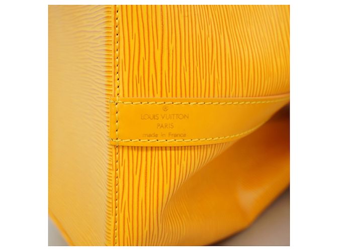 Borsa a tracolla Louis Vuitton Epi Noe M44109 Giallo - vista 5
