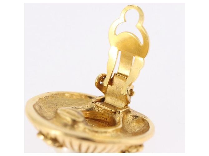 Chanel Vintage Round CC Clip-On Metal with Faux Pearl Golden - view 6