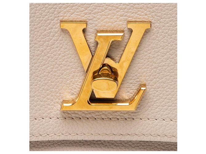 Louis Vuitton Lockme Tender PM Crossbody in pelle di vitello Marrone Beige - vista 10