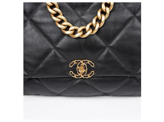 Chanel Borsa a Spalla Maxi Nera in Agnello Nero - vista 2