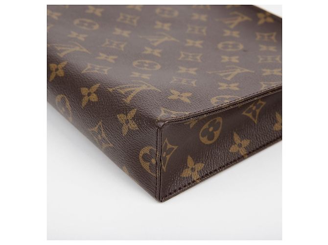 Louis Vuitton Pochette Toilett Pouch Marrone - vista 10