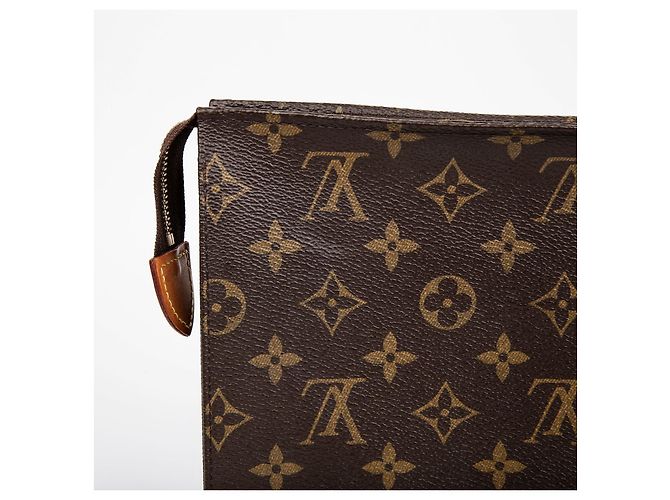 Louis Vuitton Pochette Toilett Pouch Marrone - vista 3