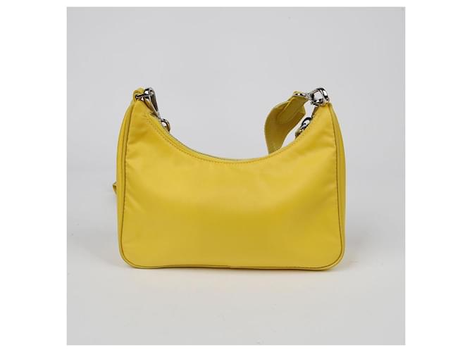 Prada Borsa a tracolla e crossbody Reedition Multi Hobo Giallo - vista 4