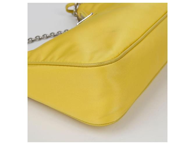 Prada Borsa a tracolla e crossbody Reedition Multi Hobo Giallo - vista 9