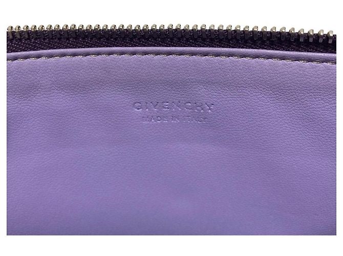 Givenchy Leder-Kuvert-Clutch Lila - Ansicht 9